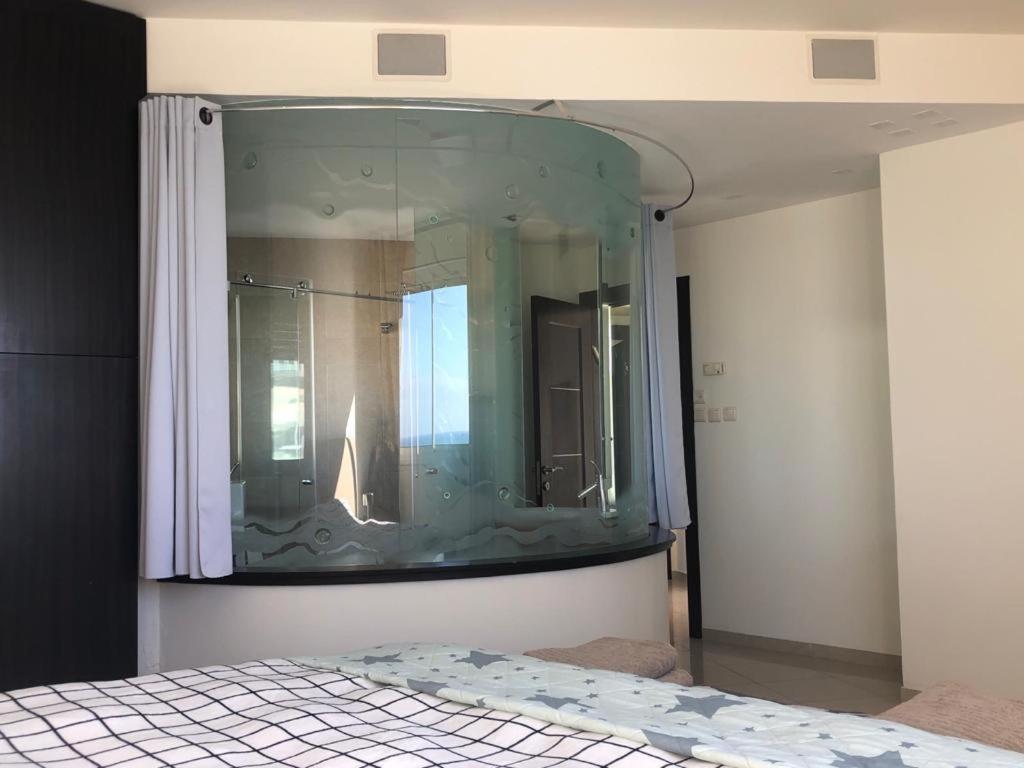 Sky Home Luxury Apartment With Sea View Bat Yam Exterior foto